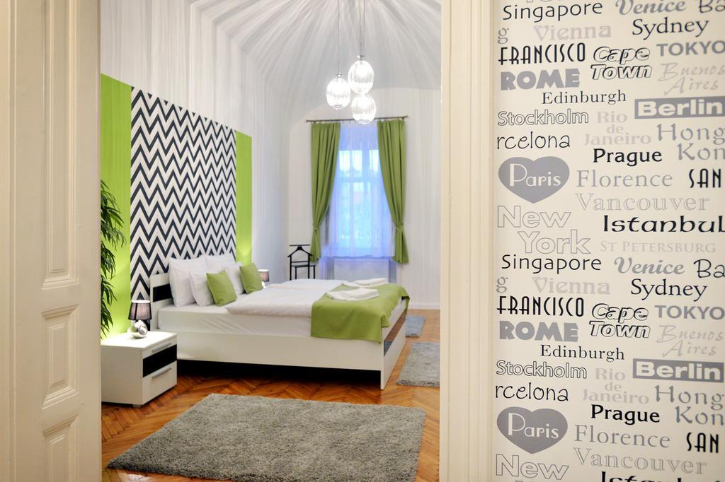 Varkapitany Apartman Егер Екстериор снимка
