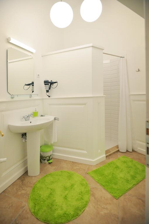 Varkapitany Apartman Егер Екстериор снимка